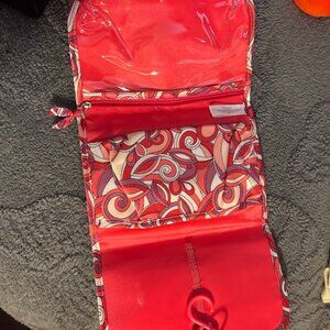 Vibrant Travel Organizer